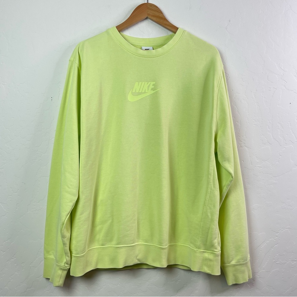 Nike Mens Sportswear Essentials French Terry Crew Pullover Sweatshirt Size Large - Picture 2 of 16